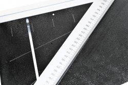 Ajustable stops and auxiliary lines Ajustable stops and auxiliary lines